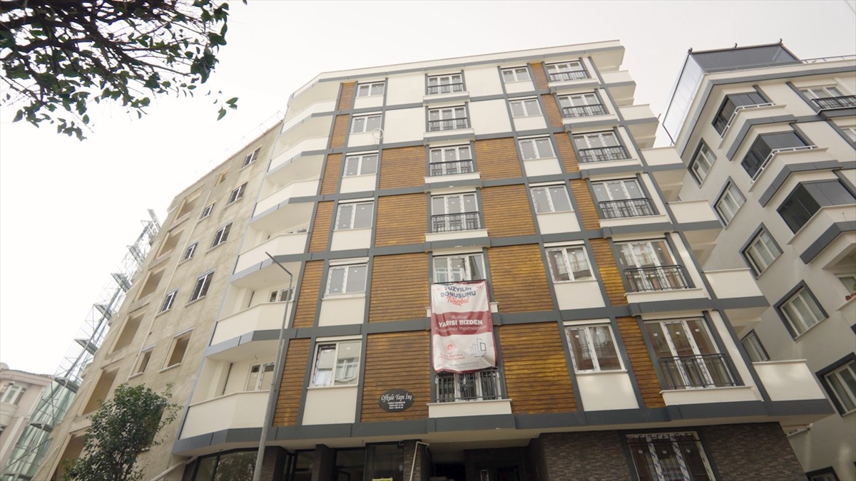 Çevre, Şehircilik ve İklim Değişikliği Bakanı Murat Kurum, İstanbul'un Bahçelievler ilçesinde...