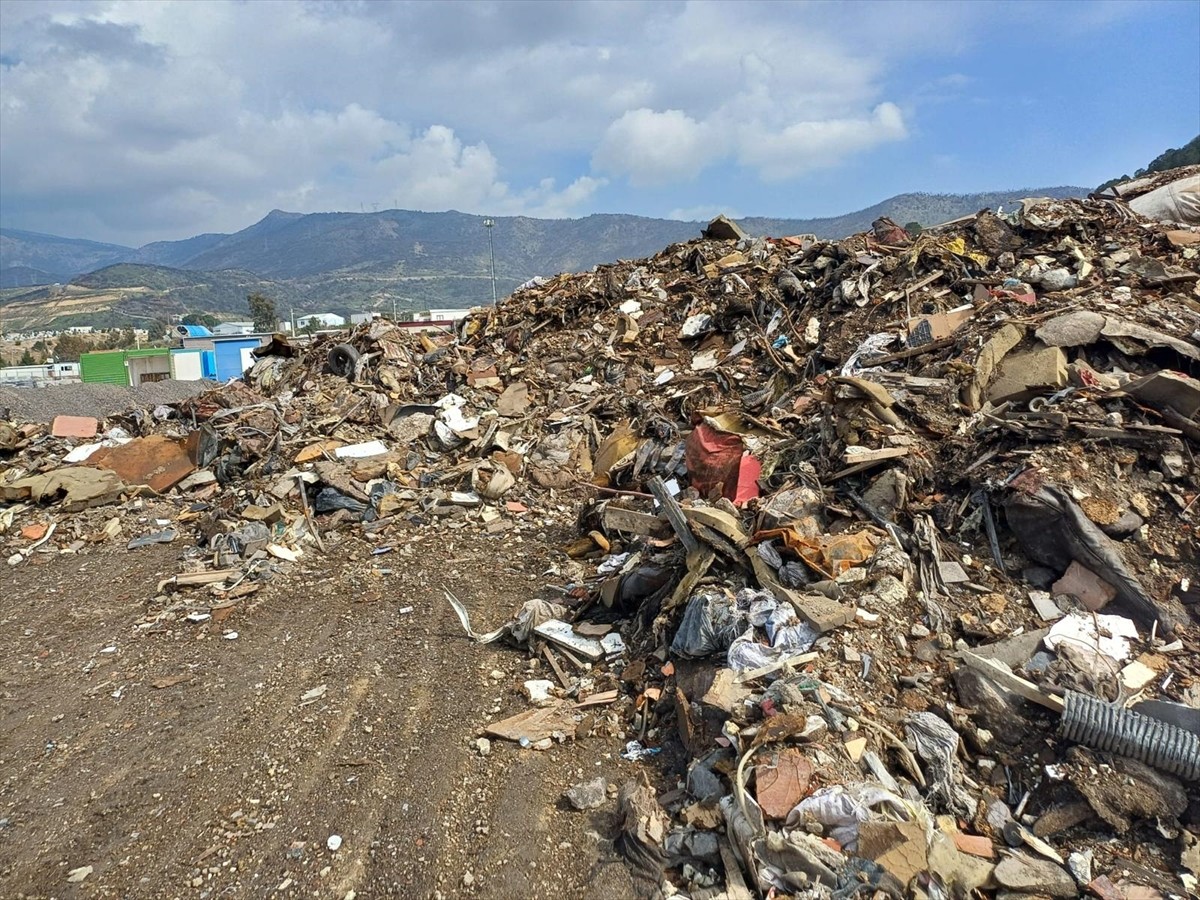 Çevre, Şehircilik ve İklim Değişikliği Bakanlığı, Doğançay Mahallesi'ndeki bir arazide "vahşi...