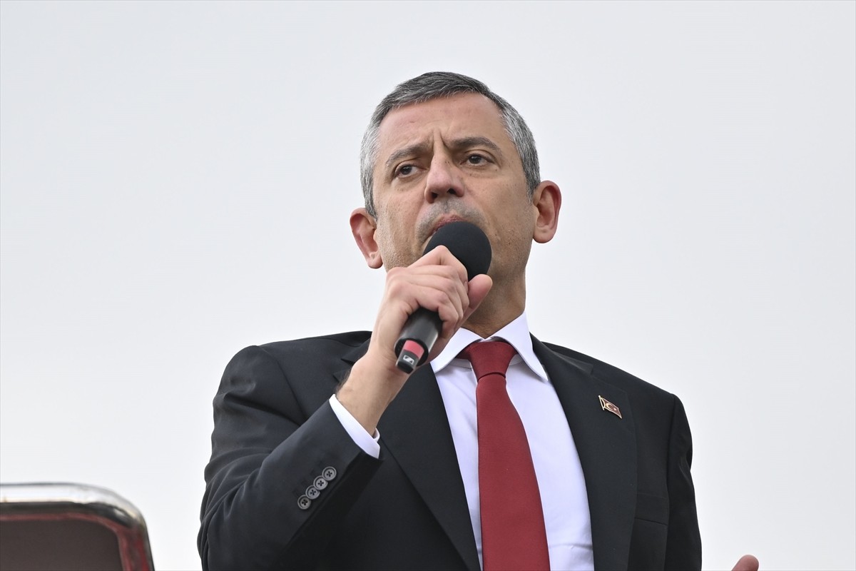 CHP Genel Başkanı Özgür Özel, partisince, 23 Nisan Ulusal Egemenlik ve Çocuk Bayramı dolayısıyla...