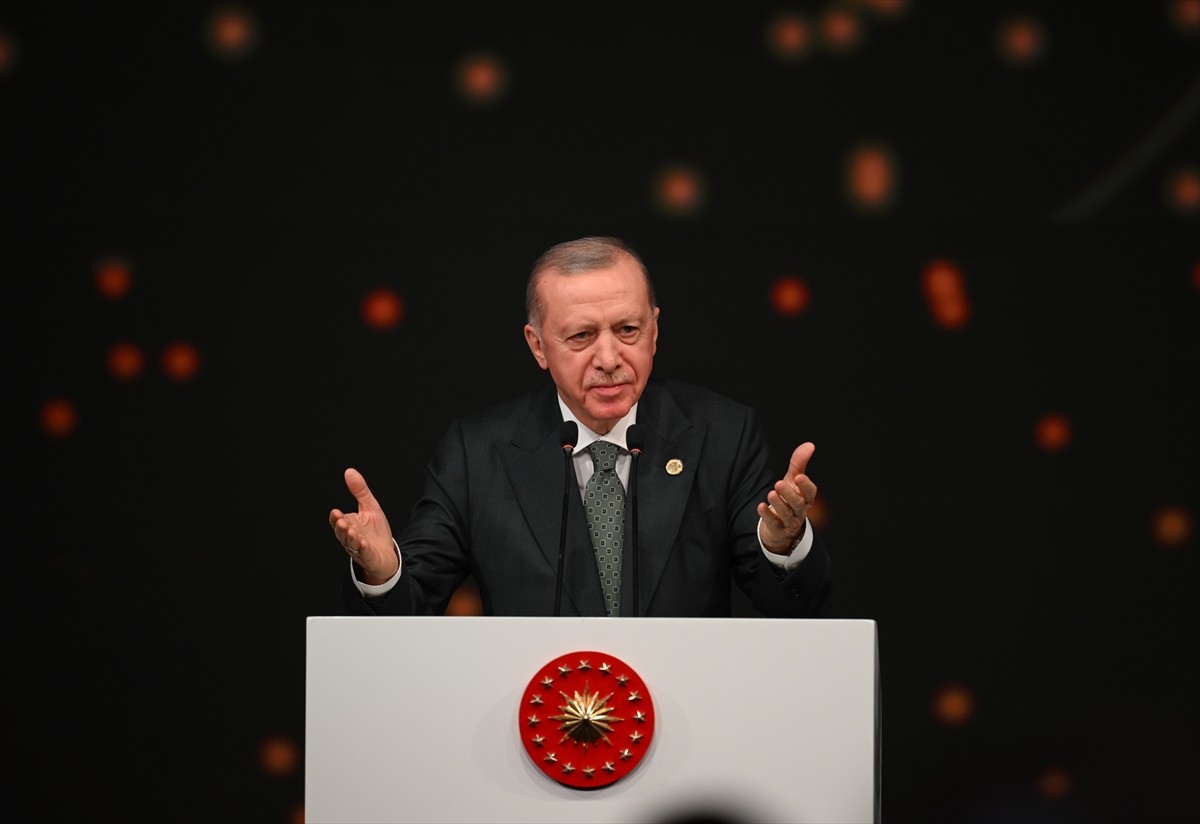 Cumhurbaşkanı Recep Tayyip Erdoğan, Belek Turizm Bölgesi'ndeki NEST Kongre Merkezi'nde...