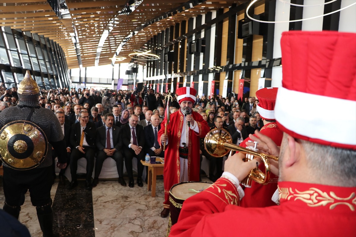 Erzurum'da Atatürk Üniversitesi ev sahipliğinde Kuzeydoğu Anadolu Kariyer Fuarı (KUDAKAF 25)...