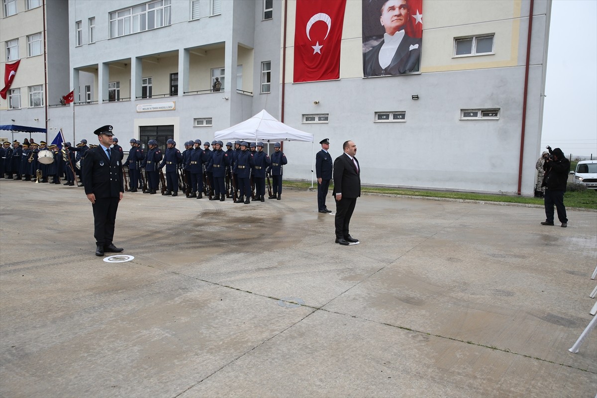Eskişehir'in İnönü ilçesinde, 2. İnönü Zaferi'nin 104. yıl dönümü dolayısıyla İnönü Mesleki ve...