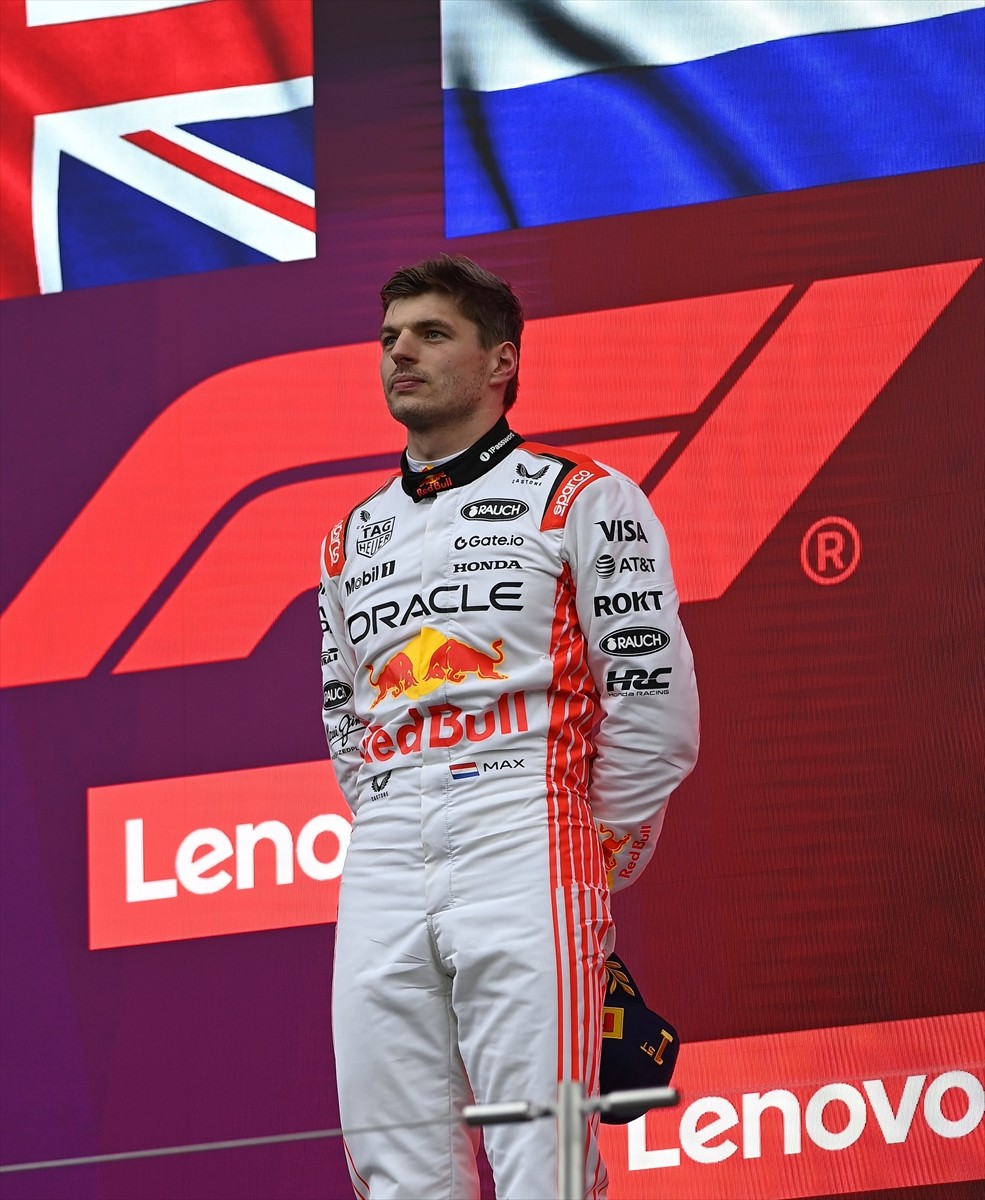 Formula 1 Dünya Şampiyonası'nda sezonun 3. etabı Japonya Grand Prix'sini, Red Bull takımının...