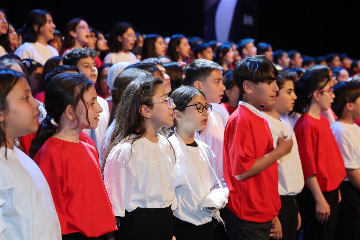 Gaziantep'te 1000 çocuğun katıldığı Nar Çiçekleri Korosu, 23 Nisan Ulusal Egemenlik ve Çocuk...