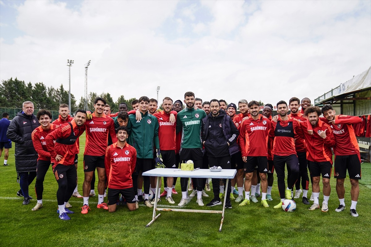 Gaziantep FK, Trendyol Süper Lig'in 30. haftasında deplasmanda Göztepe ile oynayacağı maçın...