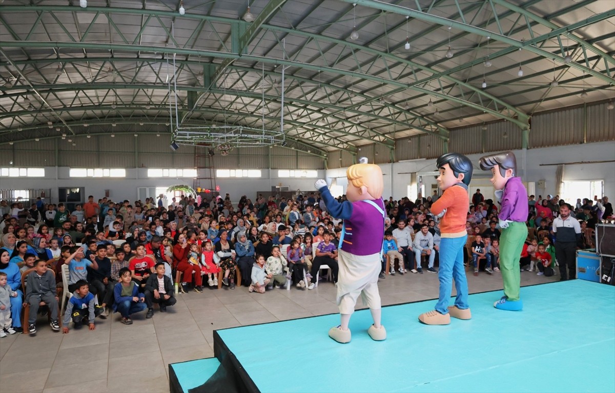 Hatay'ın Hassa ilçesinde, Büyükşehir Belediyesince organize edilen Hatay Sanatla Ayağa Kalkıyor...