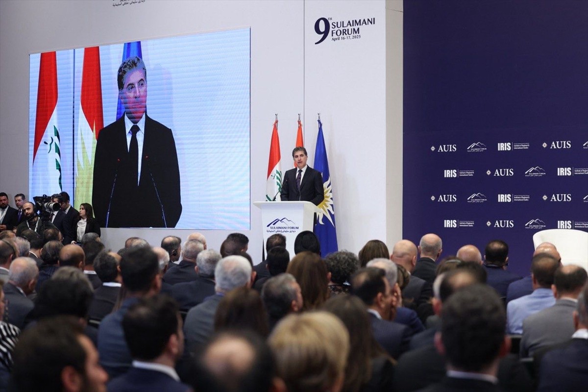 Irak Kürt Bölgesel Yönetimi (IKBY) Başkanı Neçirvan Barzani, "Türkiye'de barış için oluşan ortam...