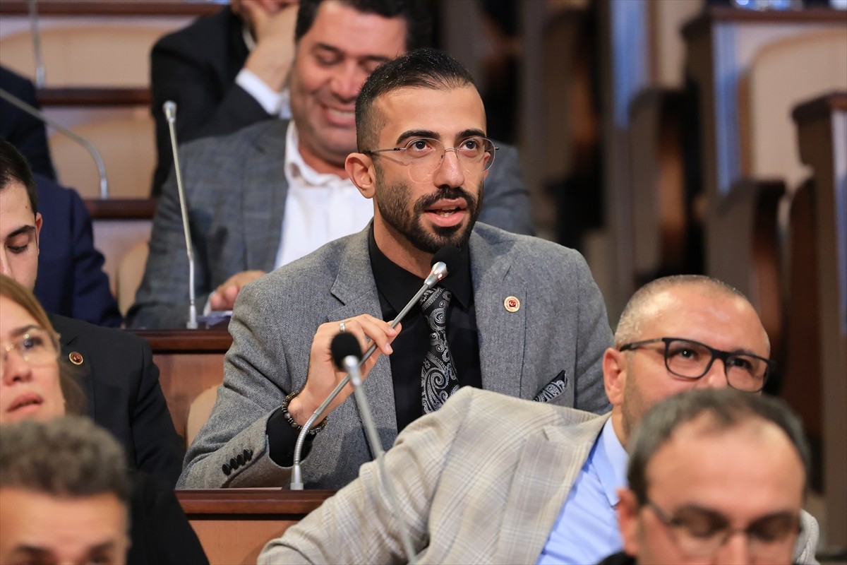 İstanbul Büyükşehir Belediye (İBB) Meclisi nisan ayı toplantılarının ikinci oturumu, İBB...