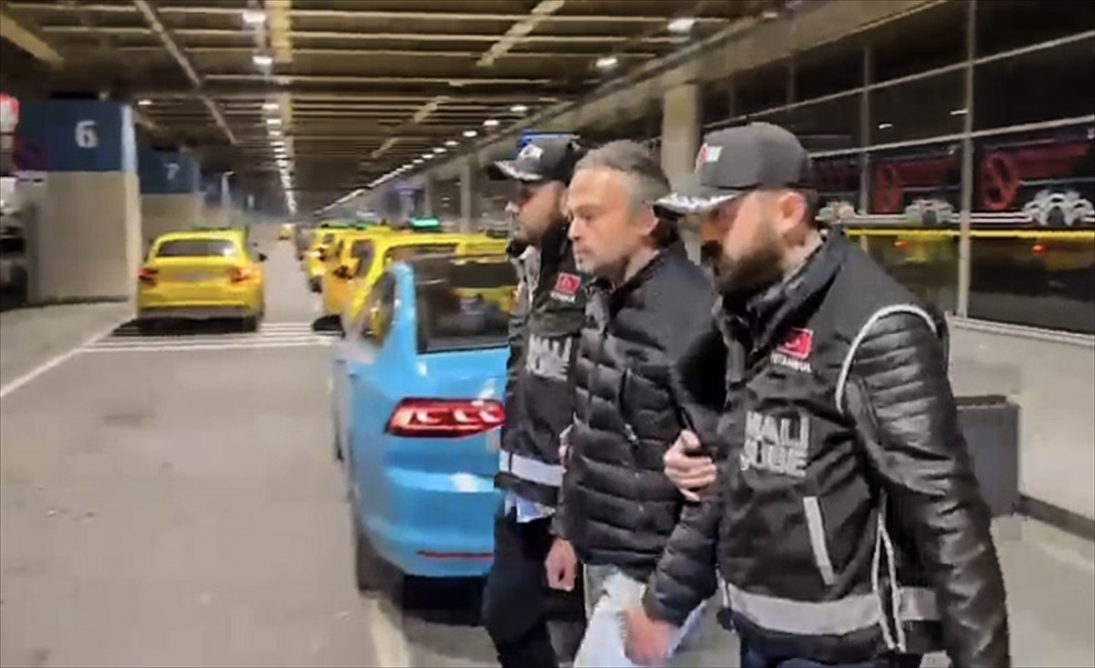 İstanbul Cumhuriyet Başsavcılığınca, İstanbul Büyükşehir Belediyesine (İBB) yönelik yürütülen...