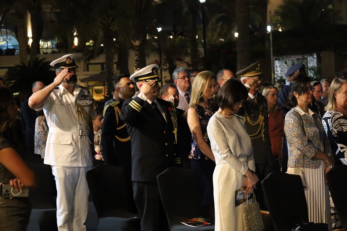 Katar'ın başkenti Doha'da Çanakkale Kara Savaşları'nın 110. yılı dolayısıyla Anzak Günü anma...