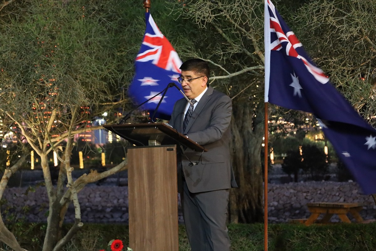 Katar'ın başkenti Doha'da Çanakkale Kara Savaşları'nın 110. yılı dolayısıyla Anzak Günü anma...