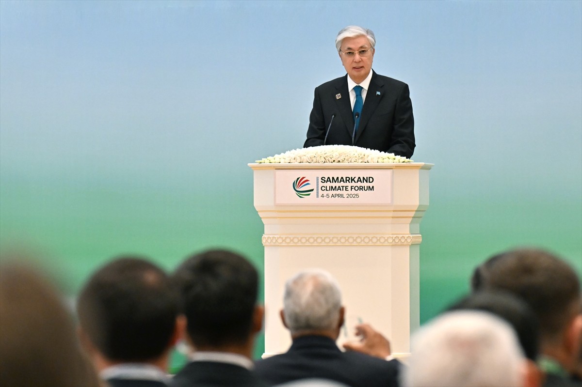 Kazakistan Cumhurbaşkanı Kasım Cömert Tokayev, Özbekistan'ın Semerkant şehrinde Birinci Avrupa...