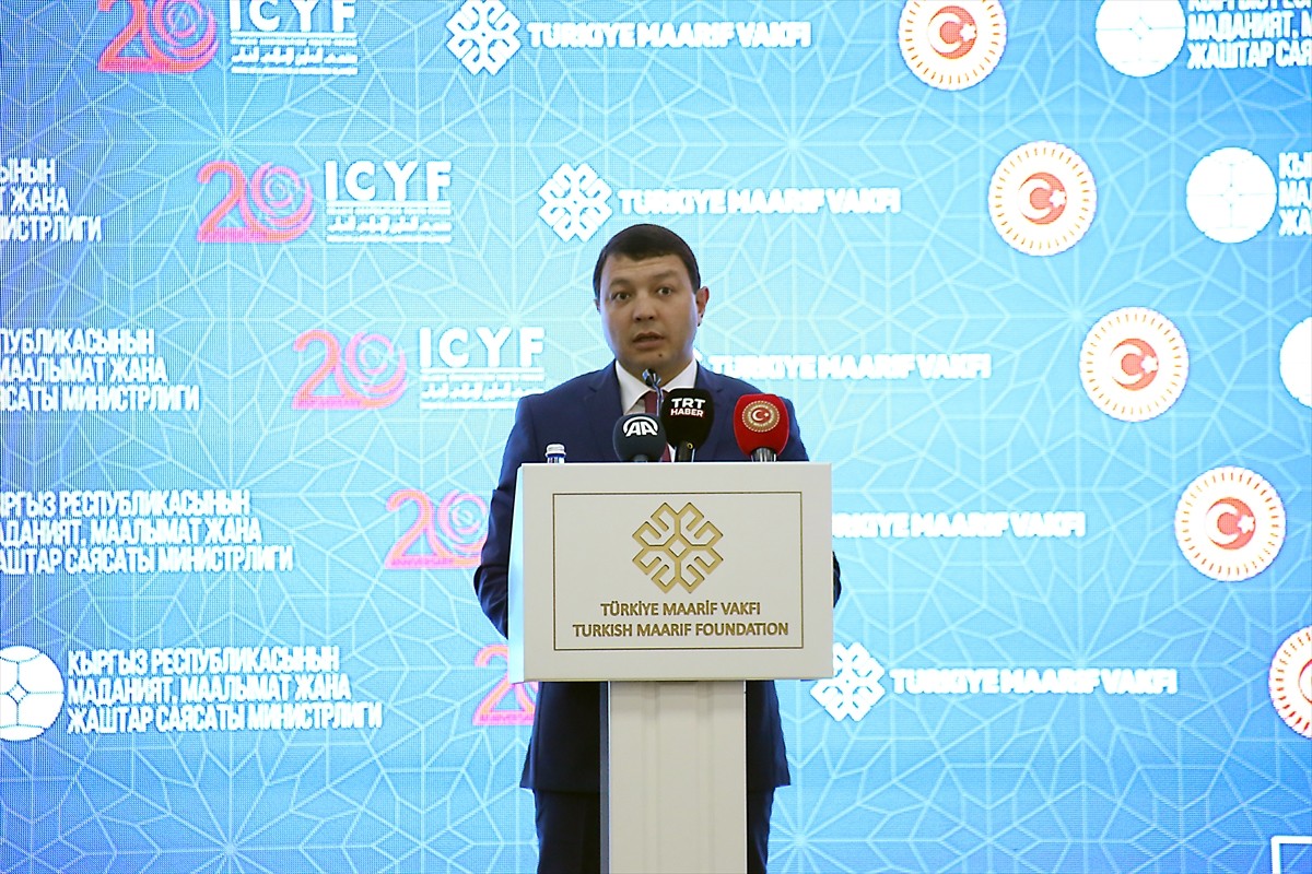 Kırgızistan'da faaliyet gösteren Türkiye Maarif Vakfına (TMV) bağlı Maarif Eğitim Kompleksi'nde...