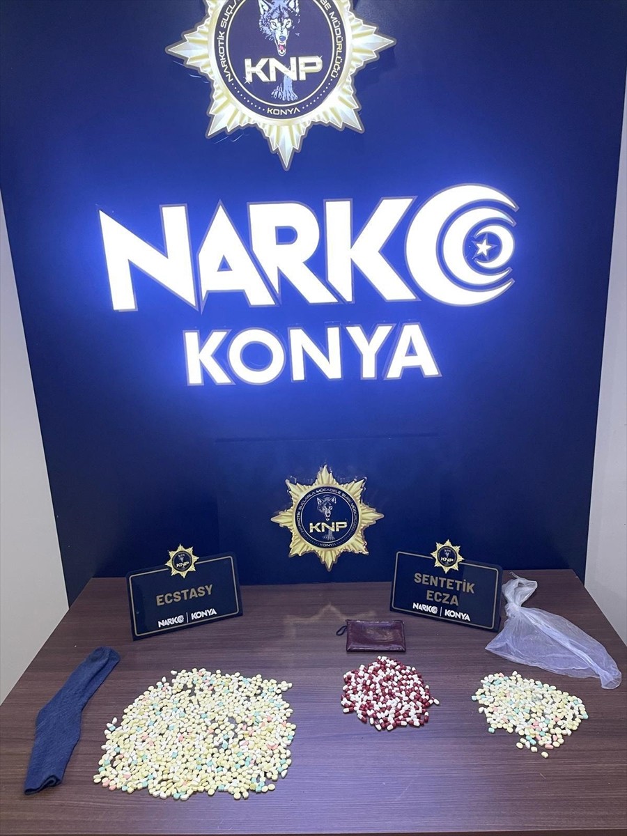 Konya'da düzenlenen uyuşturucu operasyonlarında gözaltına alınan 84 şüpheliden 31'i tutuklandı....