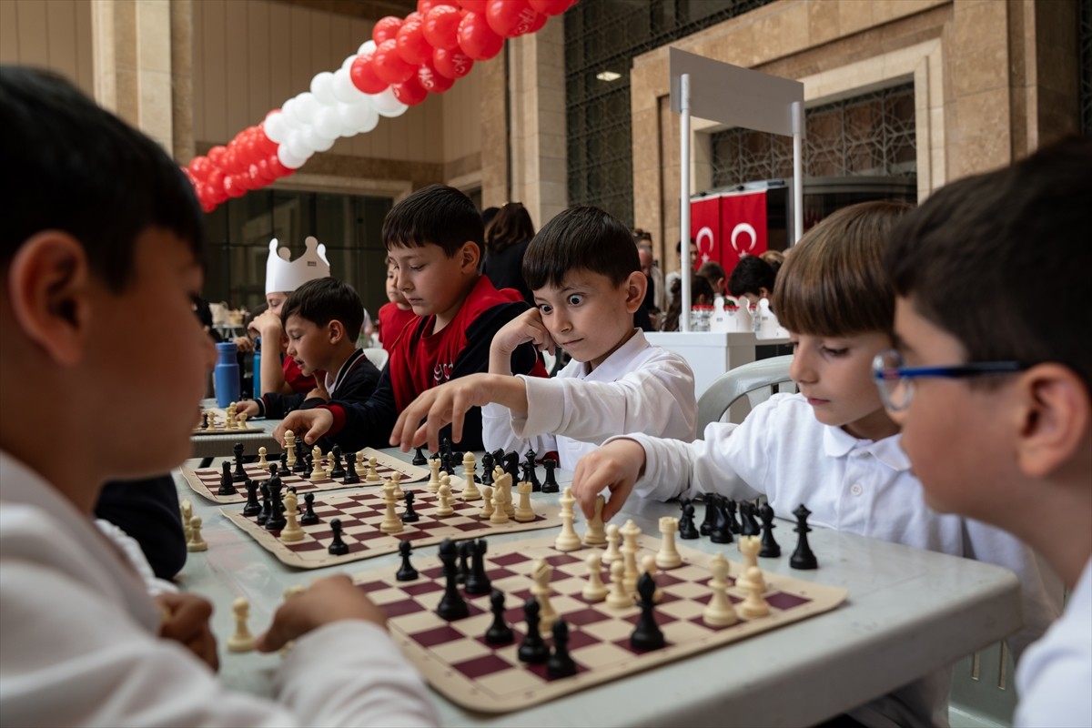 Kültür ve Turizm Bakanlığının 15 Temmuz Demokrasi Müzesi'nde, 23 Nisan Ulusal Egemenlik ve Çocuk...
