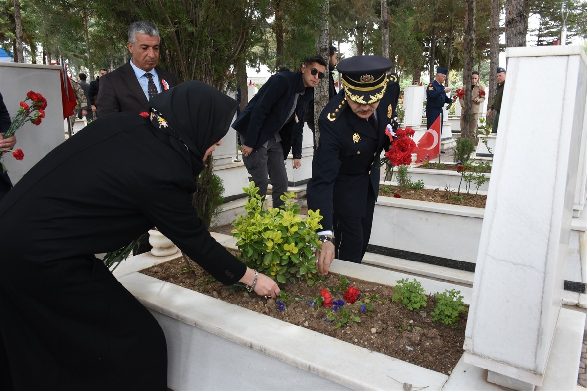 Malatya'da Türk Polis Teşkilatının 180'inci kuruluş yıl dönümü ve Polis Haftası dolayısıyla tören...