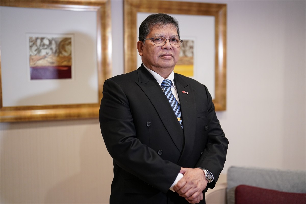 Malezya Temsilciler Meclisi Başkanı Bin Abdul, TBMM'nin girişimiyle İstanbul'da yapılacak, 13...