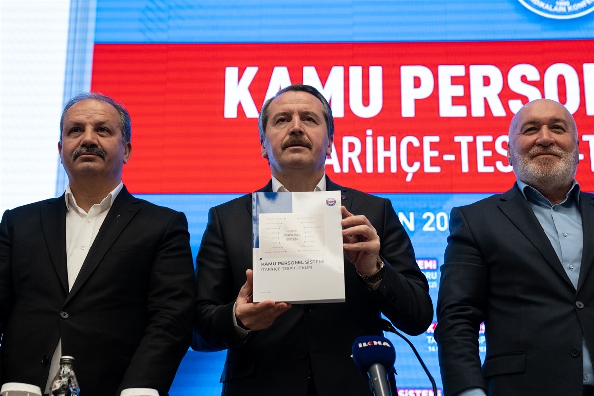 Memur Sendikaları Konfederasyonu (Memur-Sen), kamu personelinin yaşadığı sorunların giderilmesi ve...