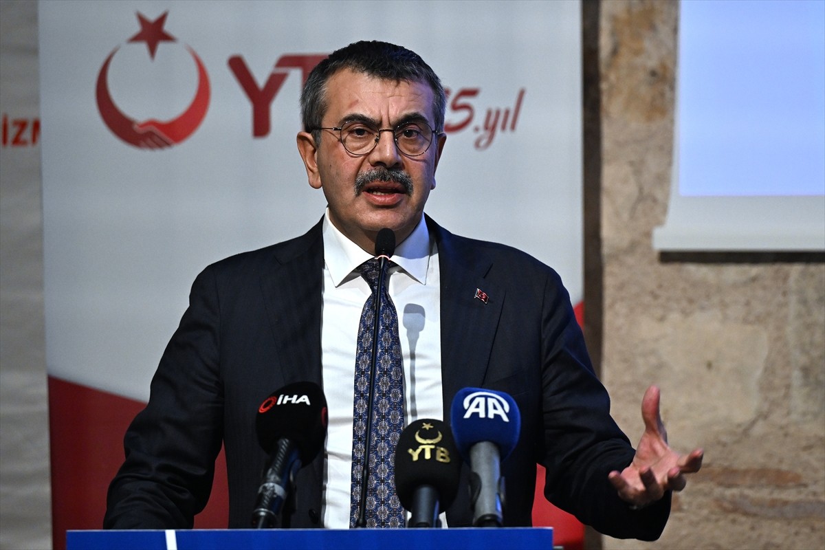 Milli Eğitim Bakanı Yusuf Tekin, Türkiye Dil ve Edebiyat Derneğince (TDED) Yurtdışı Türkler ve...