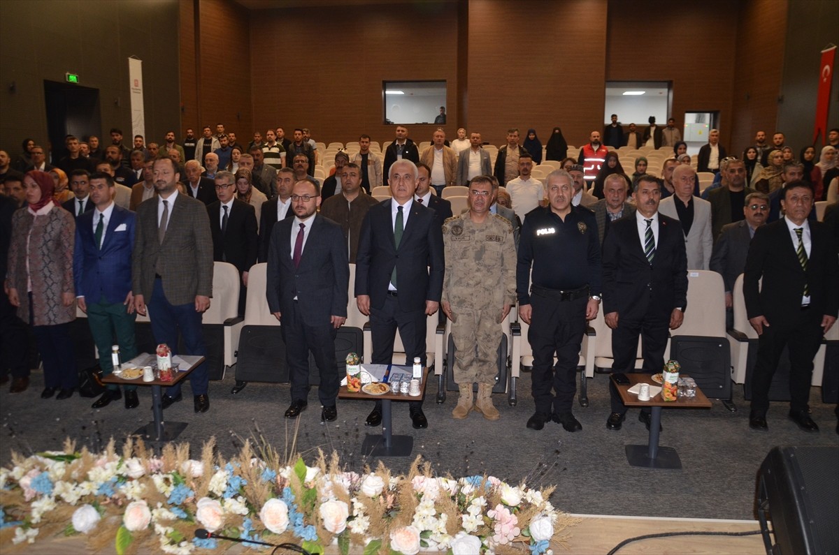 Muş Gençliği Uyuşturucu ile Mücadele Derneğinin hazırladığı, İçişleri Bakanlığı Sivil Toplumla...