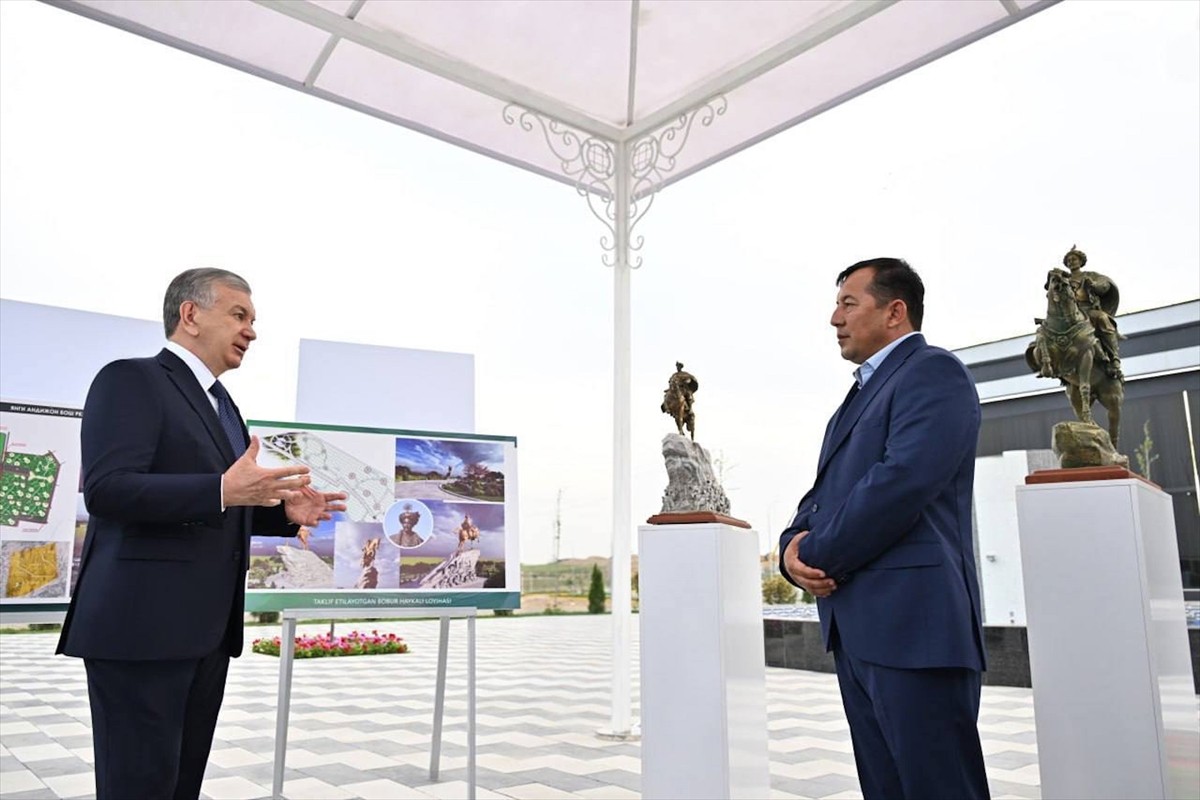 Orta Asya topraklarından çıkarak Hindistan’ı fetheden ve orada Büyük Babür İmparatorluğunu kuran...