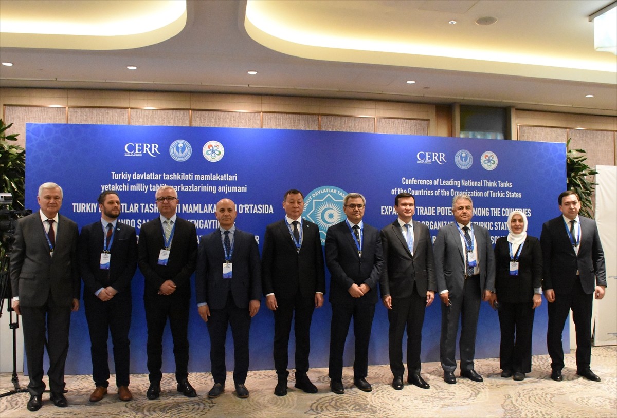 Özbekistan’ın başkenti Taşkent’te Türk Devletleri Teşkilatı'na (TDT) üye ülkeler düşünce...