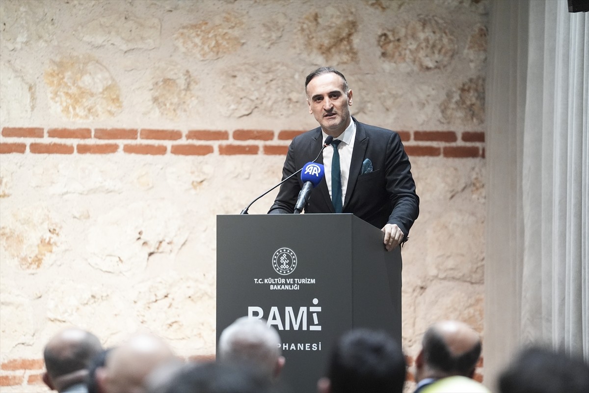 Rami Kütüphanesi ve İbnülemin Mahmut Kemal İnal Vakfı Biyografi Enstitüsü iş birliğiyle hazırlanan...