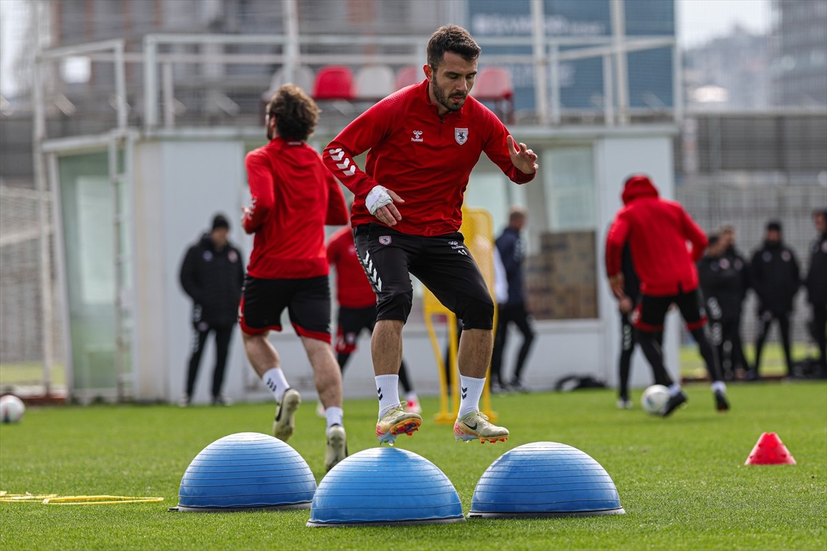 Reeder Samsunspor, Trendyol Süper Lig'in 32. haftasında deplasmanda oynayacağı Corendon Alanyaspor...