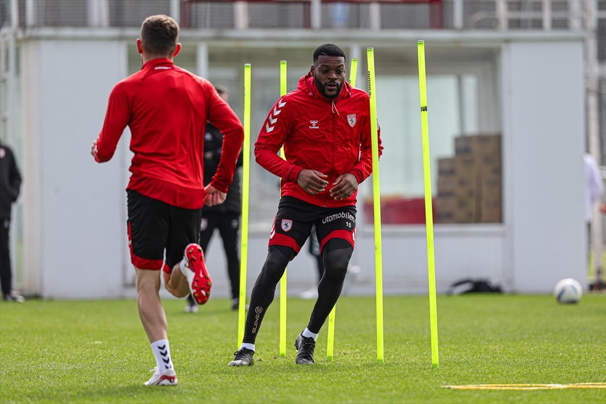 Reeder Samsunspor, Trendyol Süper Lig'in 32. haftasında deplasmanda oynayacağı Corendon Alanyaspor...