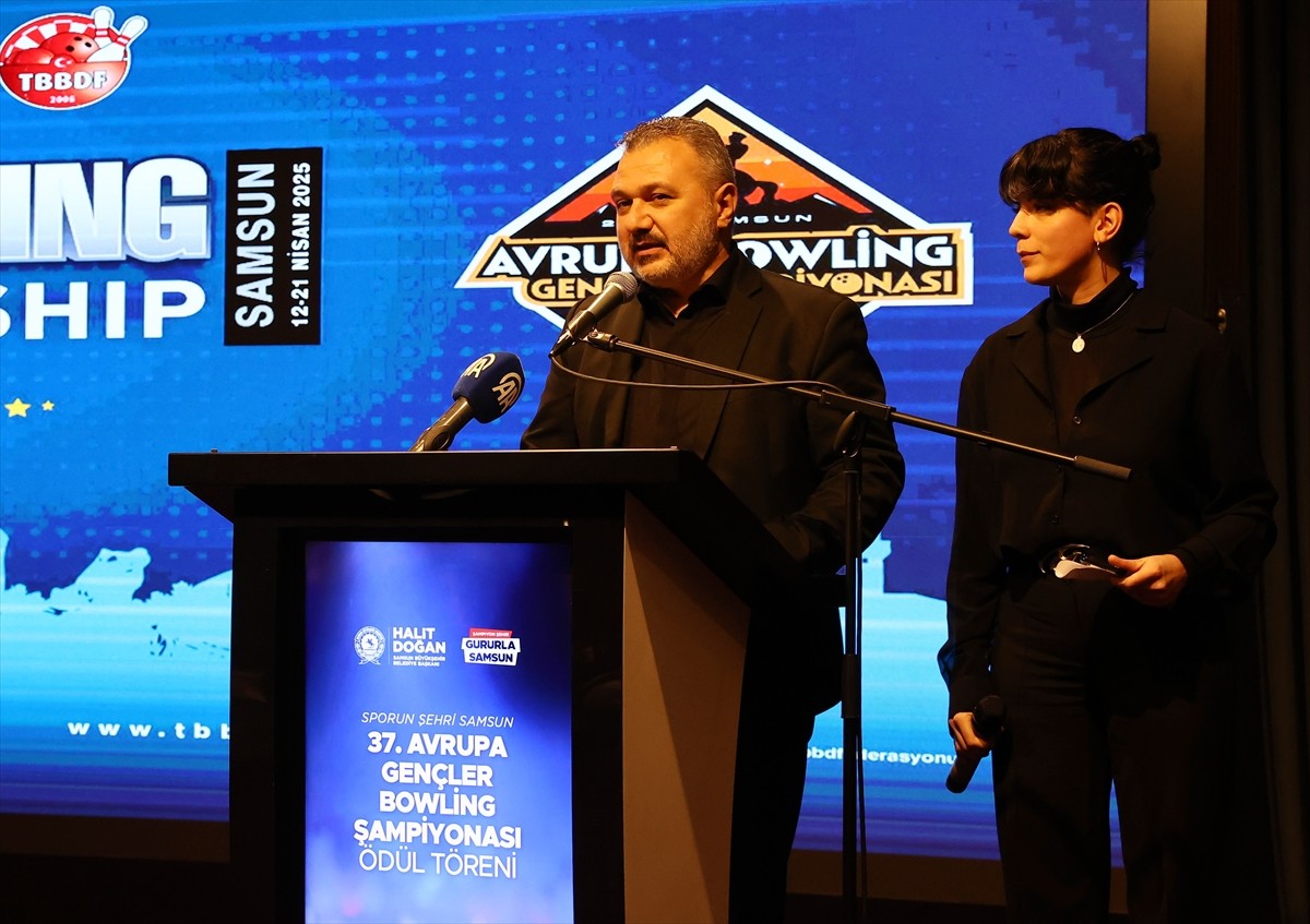 Samsun'da düzenlenen Gençler Avrupa Bowling Şampiyonası'nın kapanış seremonisi yapıldı. Avrupa...