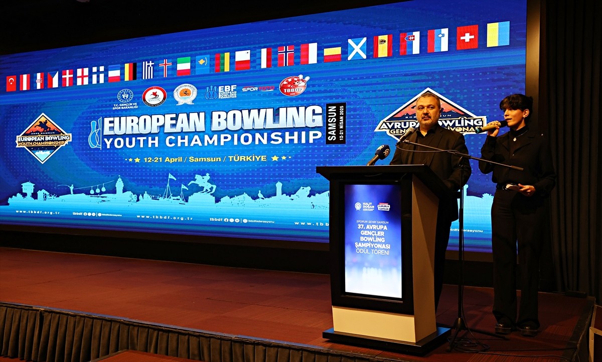 Samsun'da düzenlenen Gençler Avrupa Bowling Şampiyonası'nın kapanış seremonisi yapıldı. Avrupa...
