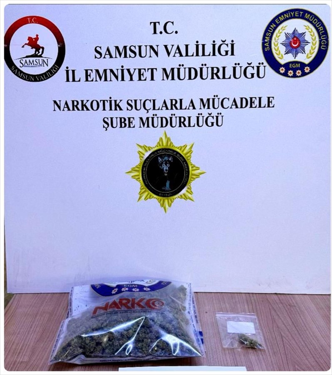 Samsun'un İlkadım, Atakum ve Havza ilçelerinde düzenlenen uyuşturucu operasyonunda 4 kişi...