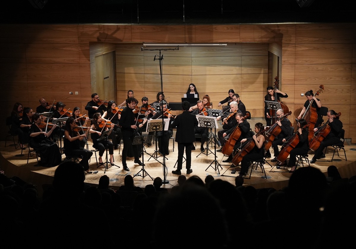 Sevda-Cenap And Müzik Vakfınca düzenlenen 39. Uluslararası Ankara Müzik Festivali'nde, keman...