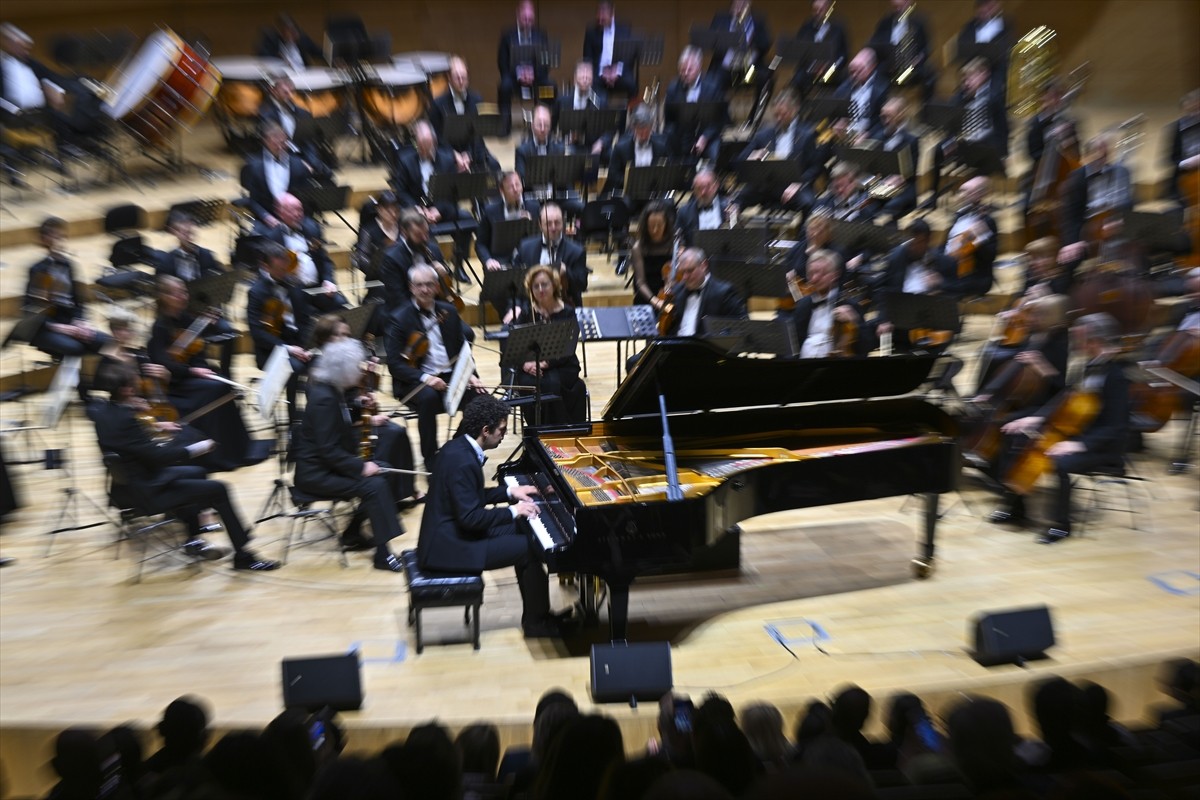 Sevda-Cenap And Müzik Vakfınca düzenlenen 39. Uluslararası Ankara Müzik Festivali, Rusya Devlet...