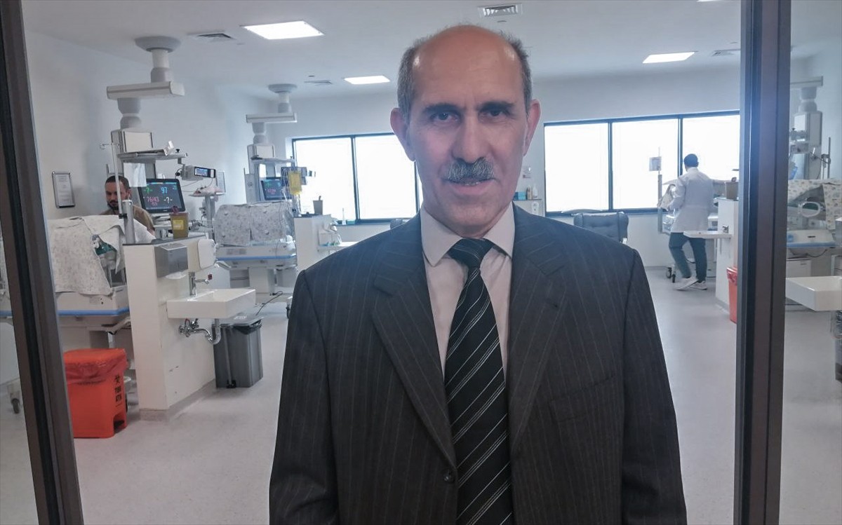 Silivri açıklarında meydana gelen 6,2 büyüklüğündeki deprem sırasında Başakşehir Çam ve Sakura...