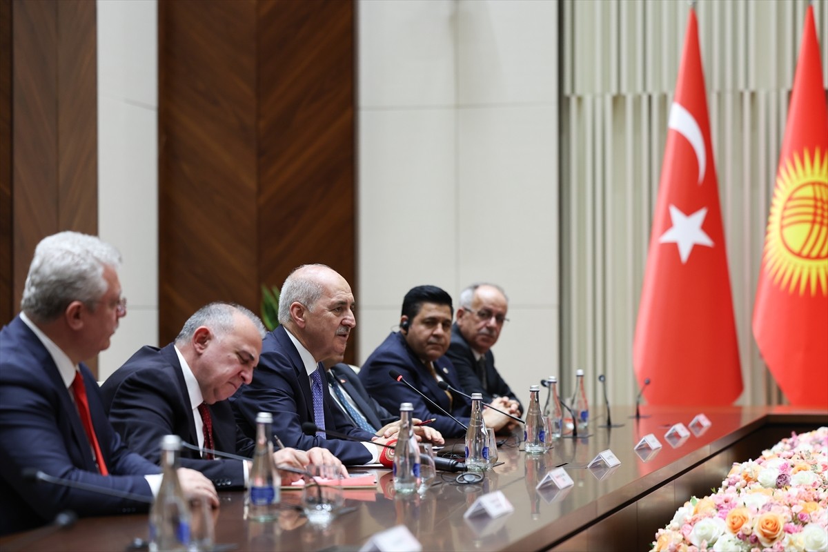 TBMM Başkanı Numan Kurtulmuş, resmi ziyaret gerçekleştirdiği Kırgızistan'ın başkenti Bişkek'te...