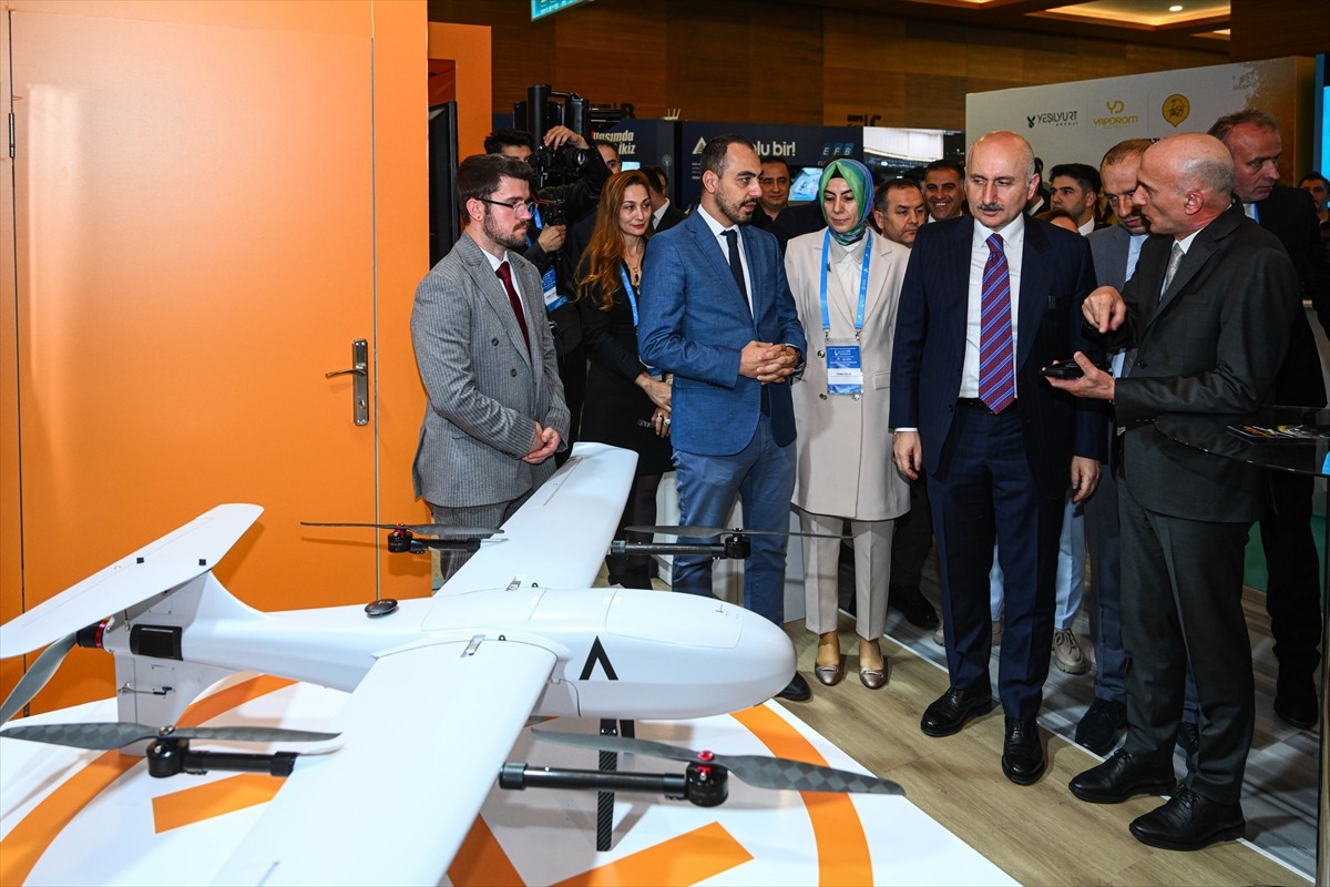 TBMM Bayındırlık, İmar, Ulaştırma ve Turizm Komisyonu Başkanı ve AK Parti Trabzon Milletvekili...