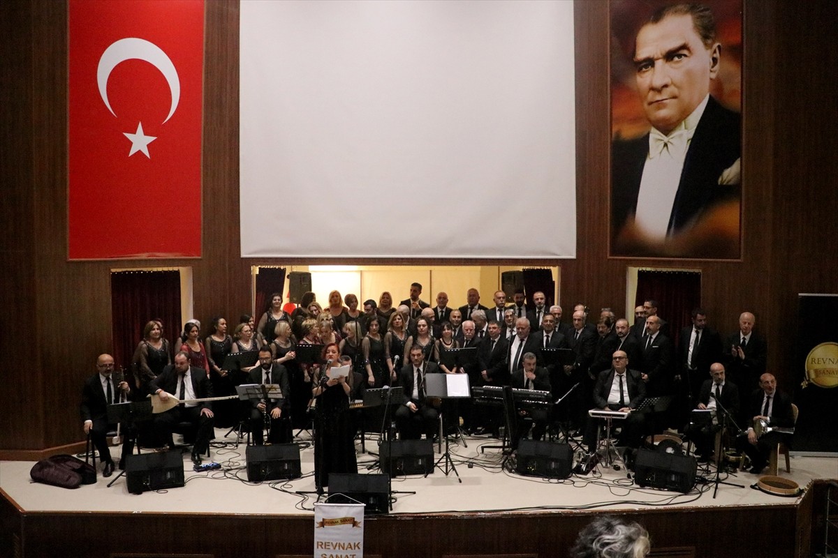 Tekirdağ'da "Aile Yılı" etkinlikleri kapsamında konser düzenlendi.  Aile ve Sosyal Hizmetler...