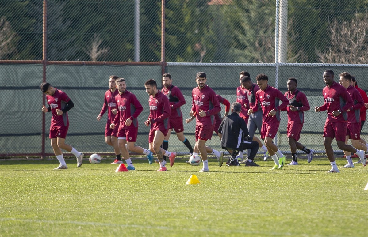  Trendyol 1. Lig'in 35. haftasında Solwie Energy Fatih Karagümrük ile karşılaşacak Geosis...