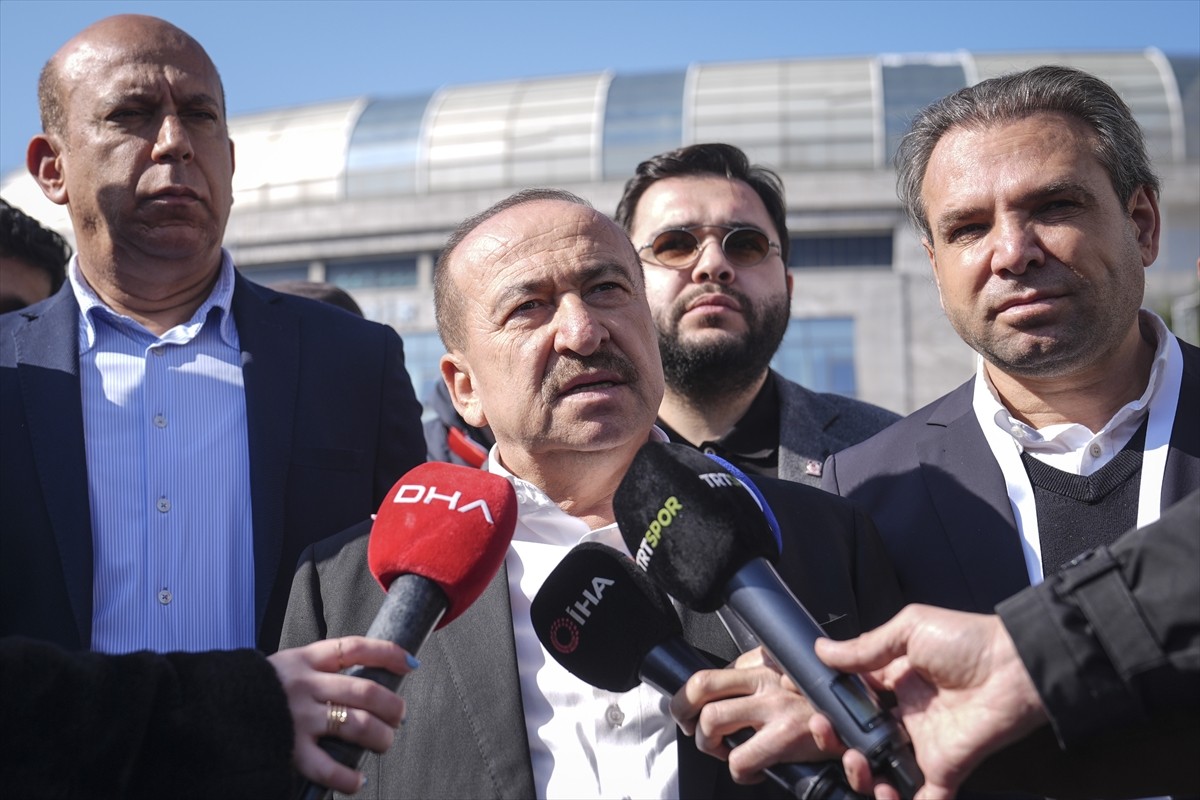 Trendyol Süper Lig'in 32. haftasında RAMS Başakşehir ile Gaziantep FK takımları Başakşehir Fatih...