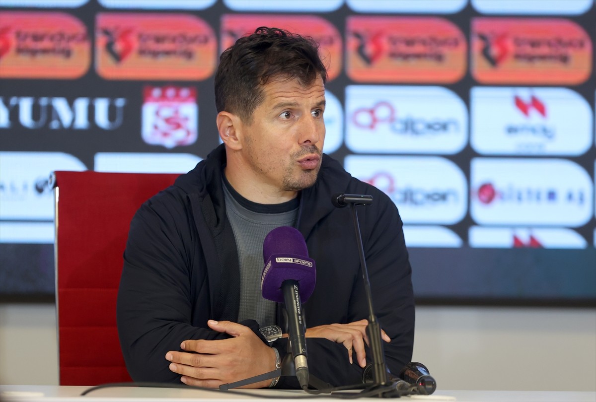 Trendyol Süper Lig'in 33. haftasında deplasmanda Net Global Sivasspor'a 2-0 mağlup olan Onvo...