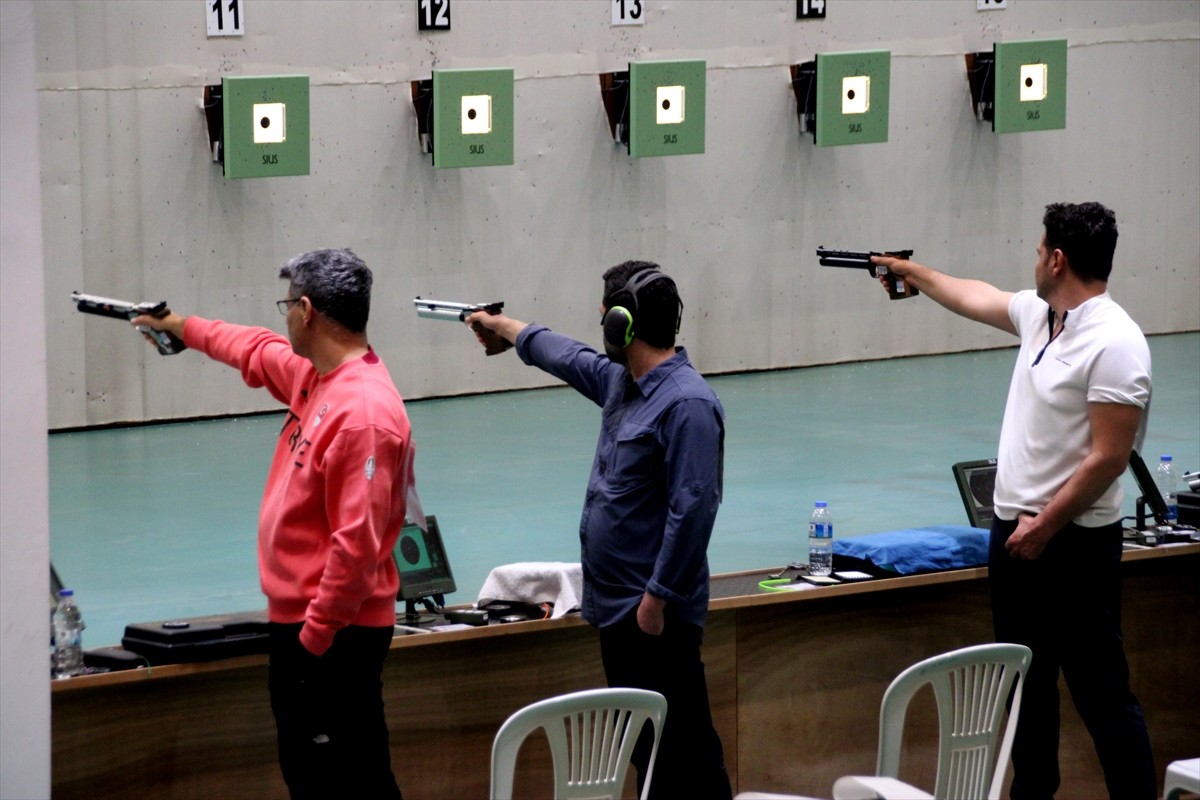Türkiye Atıcılık Federasyonu tarafından Mersin'de düzenlenen Havalı Silahlar Türkiye Şampiyonası...