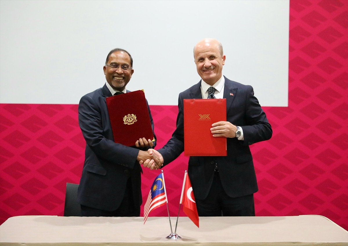 Türkiye-Malezya Yükseköğretim Ortak Komite Toplantısı'nın ilki Yükseköğretim Kurulu (YÖK) Başkanı...