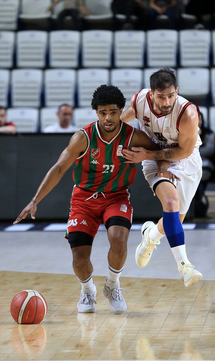 Türkiye Sigorta Basketbol Süper Ligi’nin 26. haftasında Manisa Basket Divissa ile Karşıyaka...