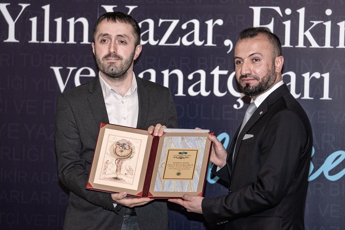 Türkiye Yazarlar Birliği (TYB) "2024 Yılı Yazar, Fikir Adamı ve Sanatçıları Ödülleri" Erzurum'da...