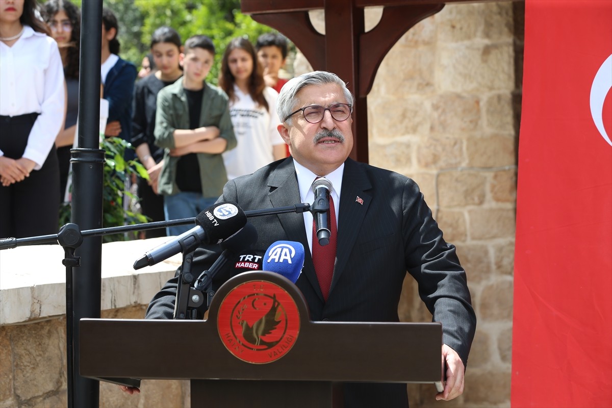 Yazar, düşünür, çevirmen ve eğitimci Cemil Meriç'in doğduğu yer olan Hatay'ın Reyhanlı ilçesinde...