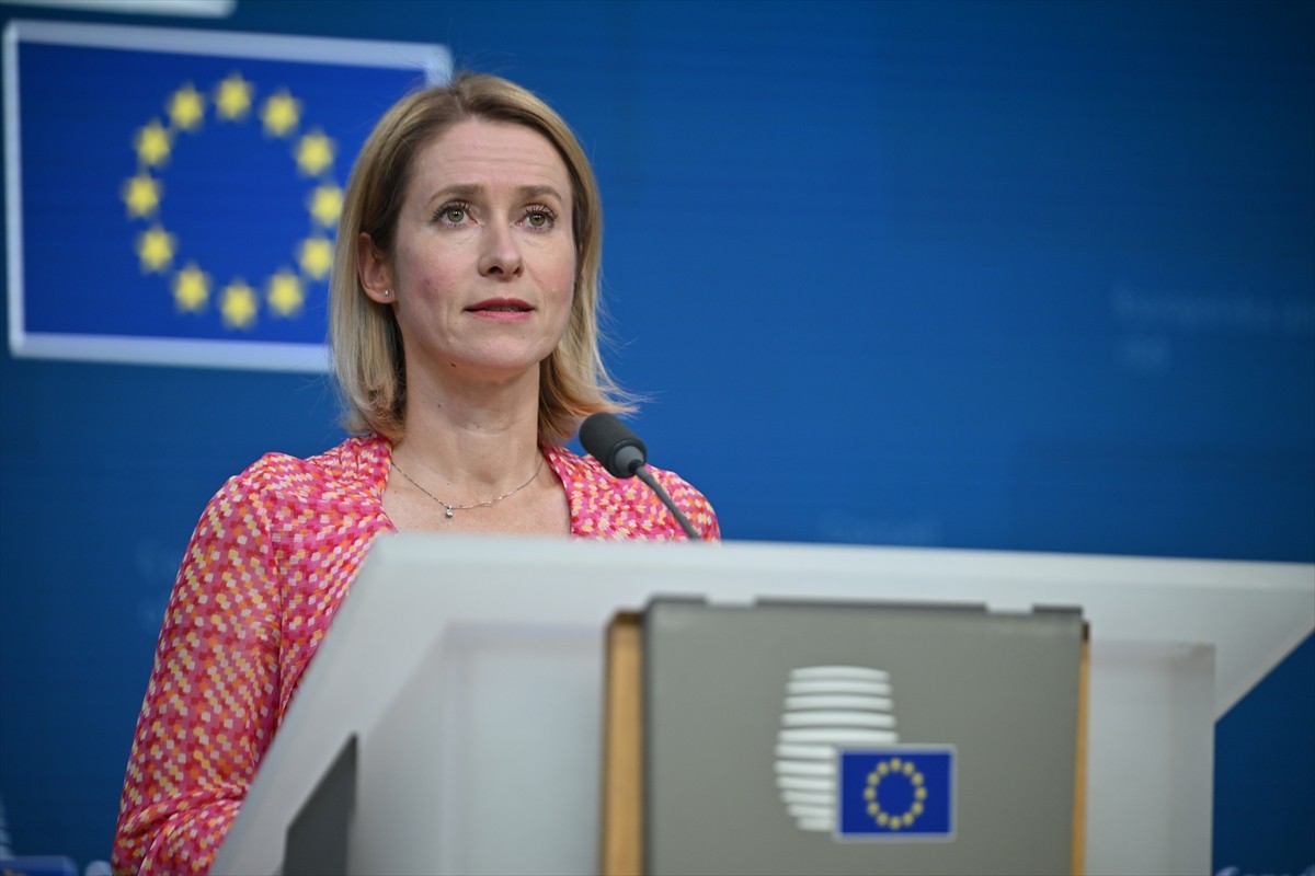 AB Dışişleri Bakanları toplantısına başkanlık eden AB Dış İlişkiler ve Güvenlik Politikası Yüksek...