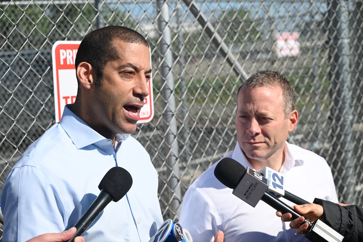 ABD'nin New Jersey eyaletinde, yeni açılan Göçmenlik ve Gümrük Muhafaza Dairesi'nin (ICE)...