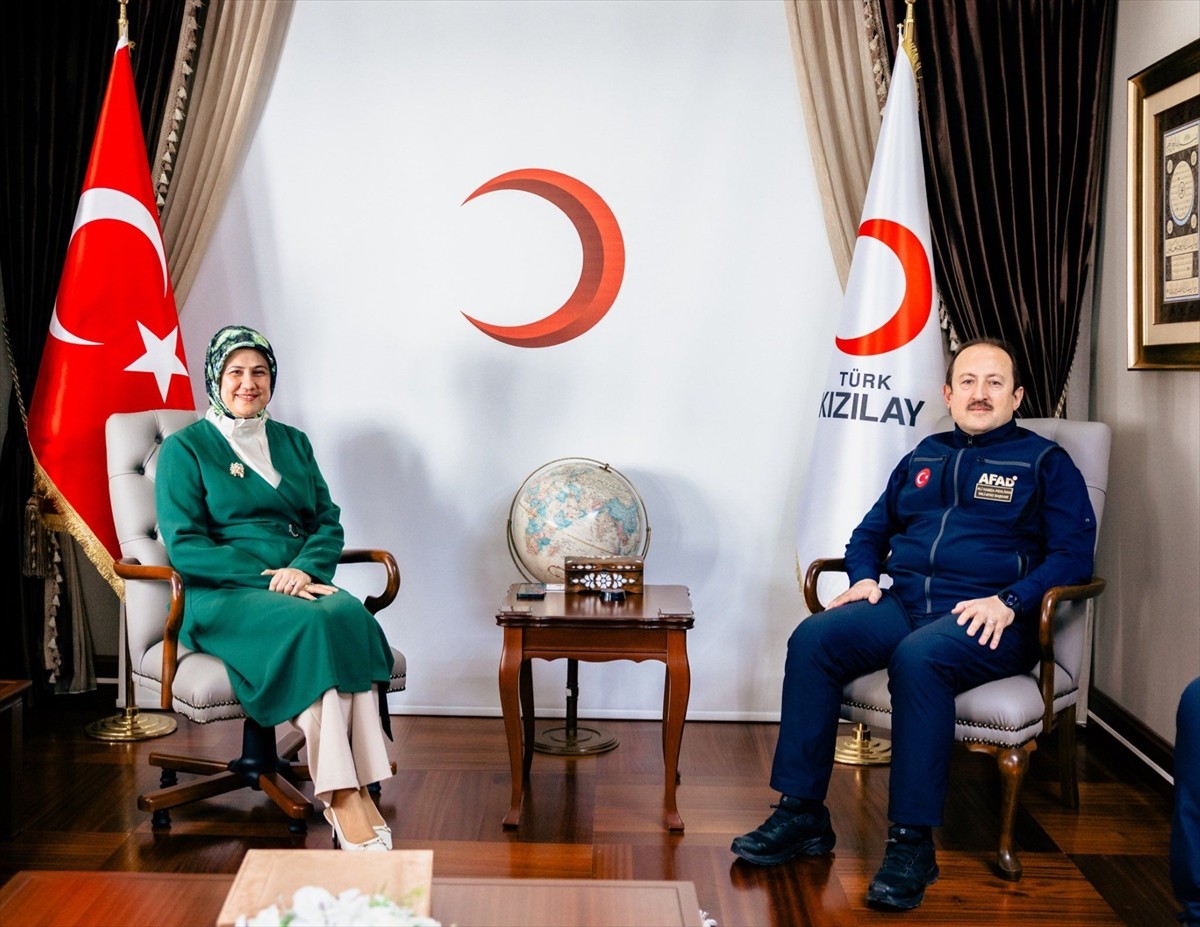 Afet ve Acil Durum Yönetimi (AFAD) Başkanı Ali Hamza Pehlivan, Türk Kızılay Derneği Genel Başkanı...