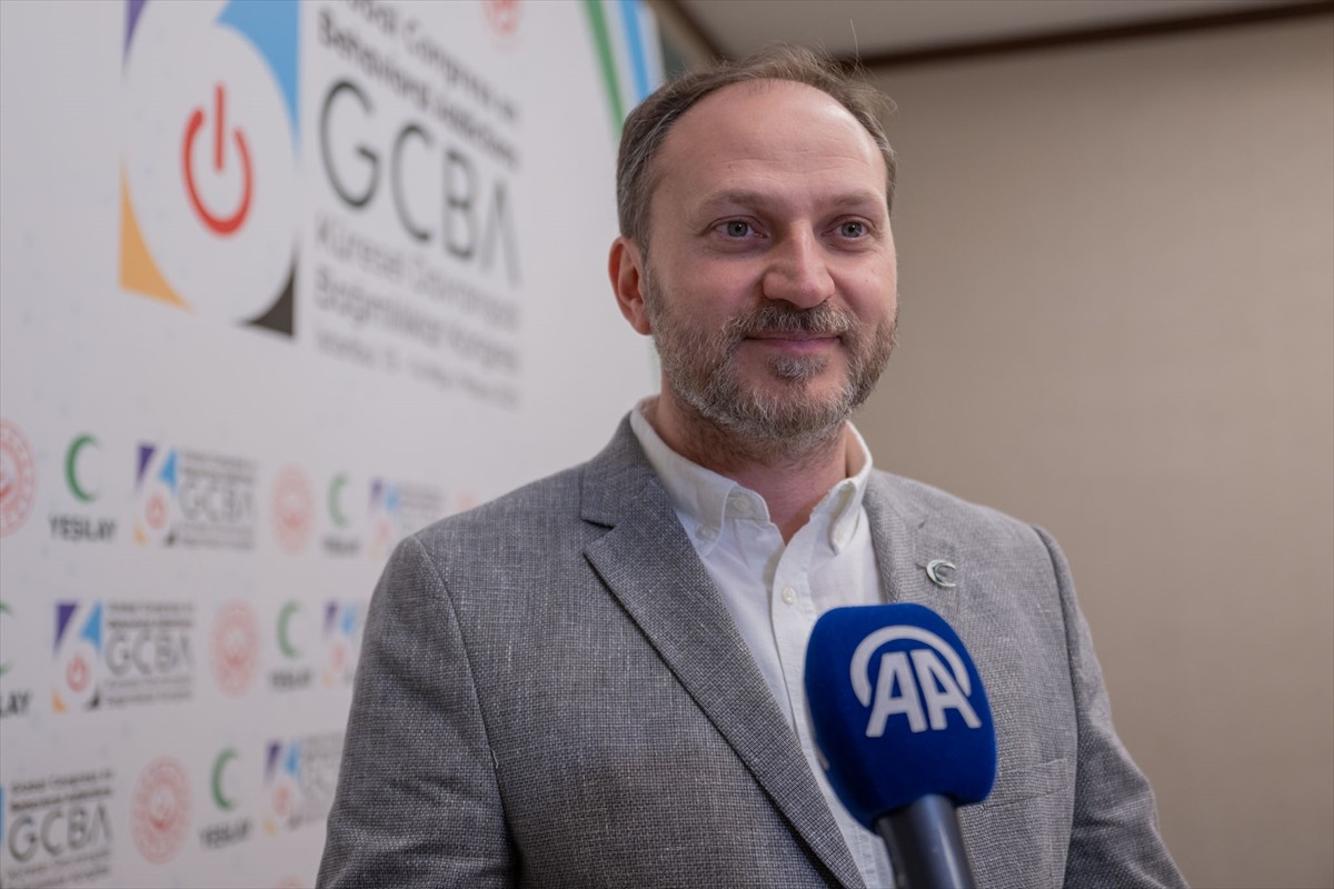 Aile ve Sosyal Hizmetler Bakanlığı ile Türkiye Yeşilay Cemiyeti tarafından İstanbul'da "6. Küresel...